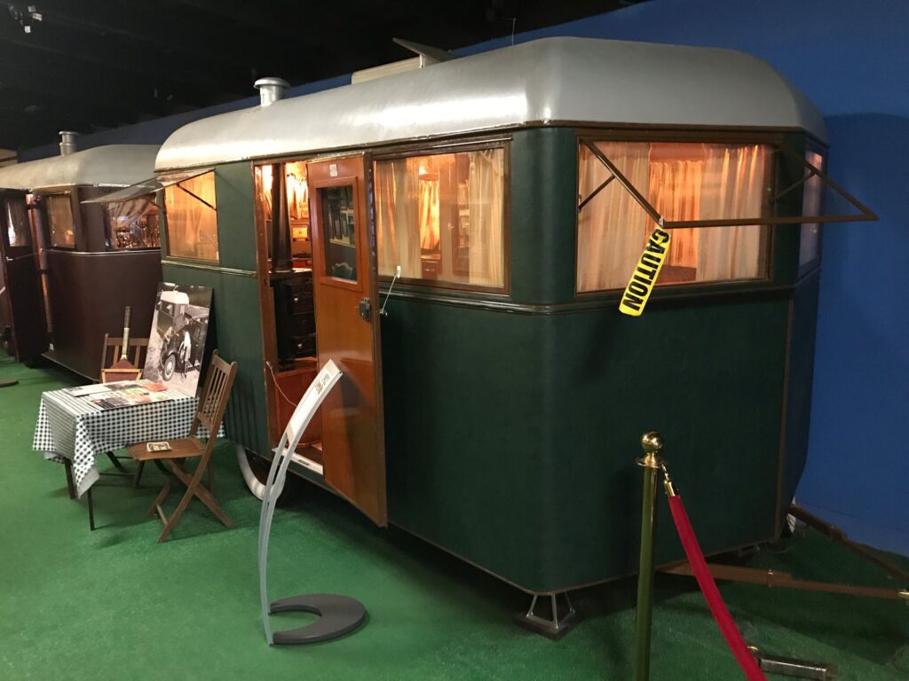 1932 covered wagon travel trailer