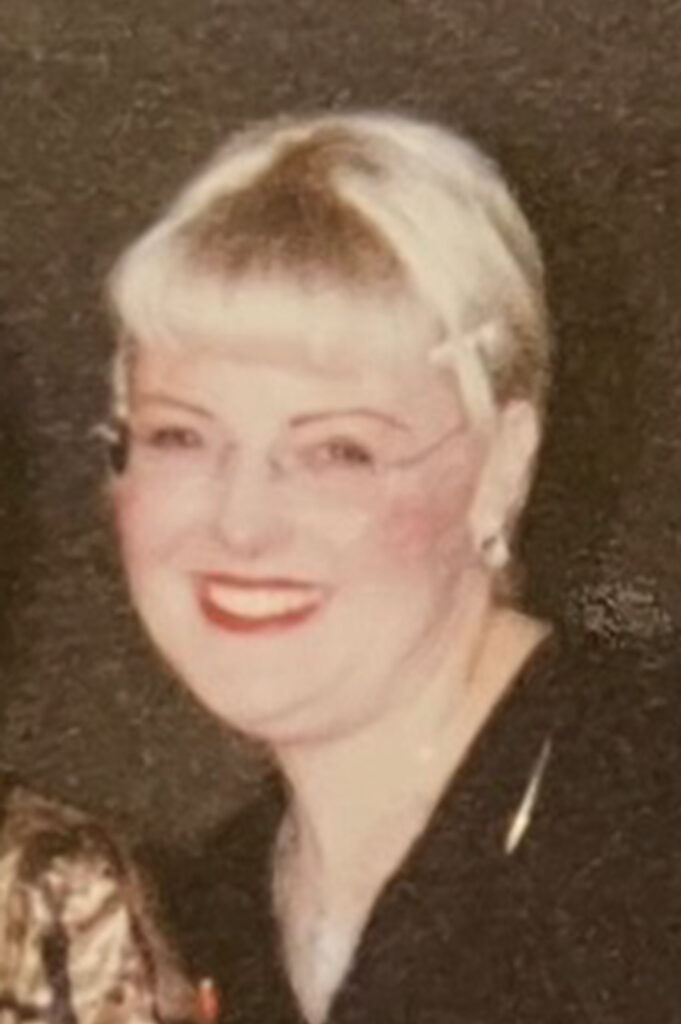 Two people posing for a photo.