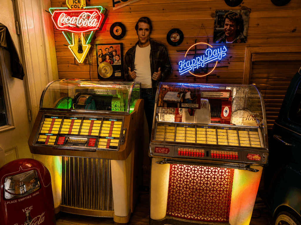 Vintage jukeboxes in retro diner