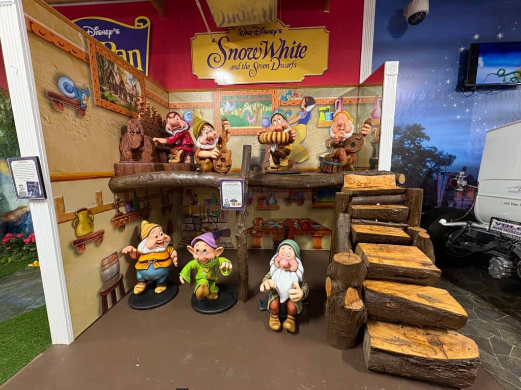 Snow White and the Seven Dwarfs display